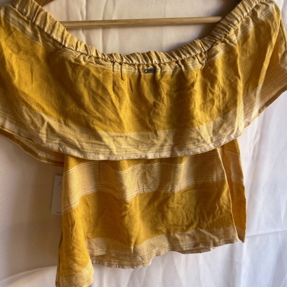 O'Neill Yellow Striped Top - Picture 1 of 9